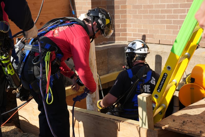 [ABBOTT LABS] Service Plumbing Tunnel Training (132)